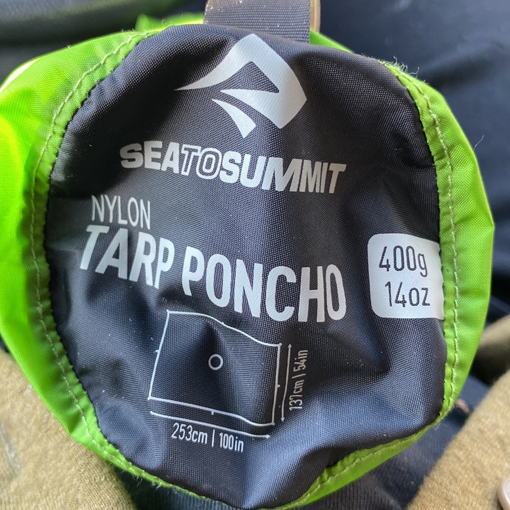 Sea to summit green Nylon Tarp Poncho EUC